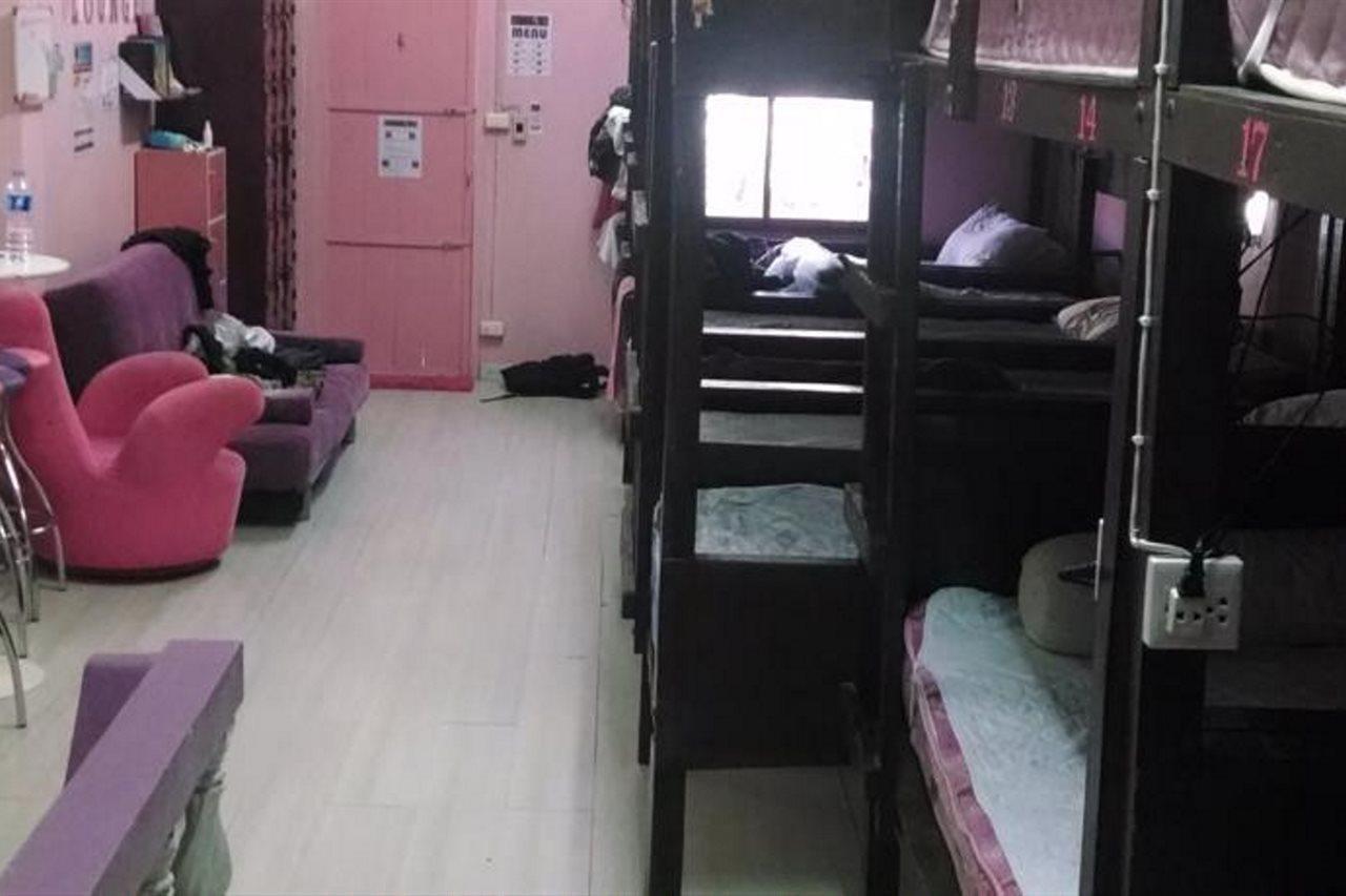 Wild & Wandering Backpacker Hostel & Bar Haad Rin Eksteriør bilde